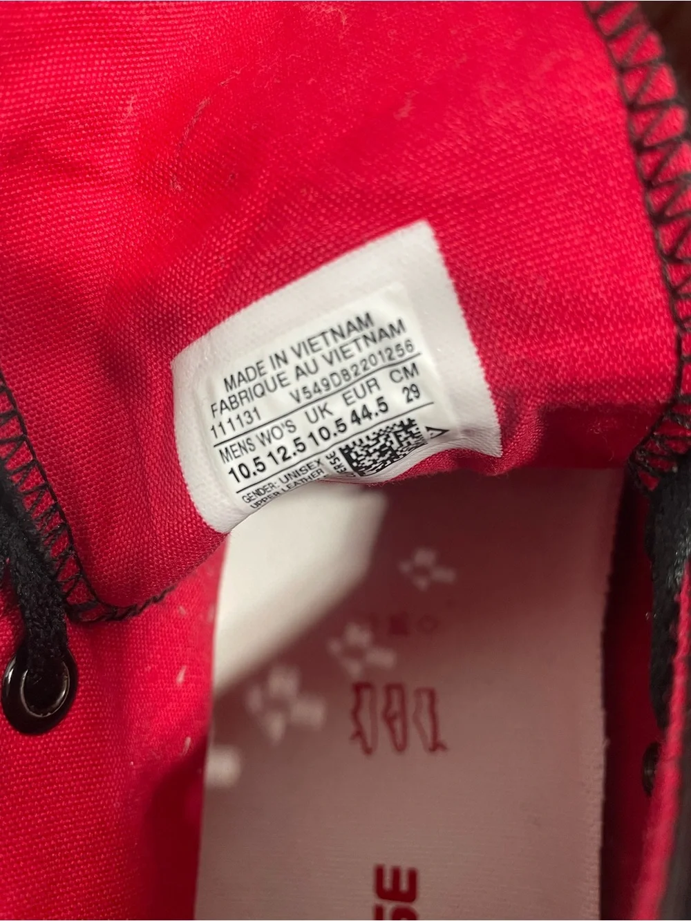 Converse Black High-Top Sneakers with Red Lining - Picture 6 of 7